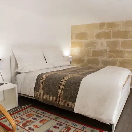 Sulla Roccia Dei Sassi * Matera